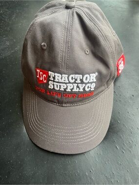 Tractor Supply NEW hat